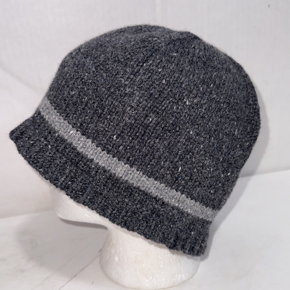 Eddie Bauer Beige/Gray Wool Fleece Lined Adult/Womens/Mens Beanie Hat Cap‎